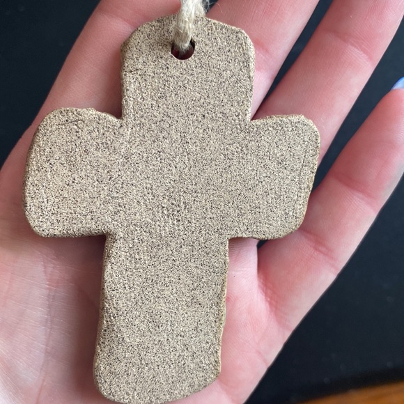 Little Ceramic cross - Picture 3 of 3